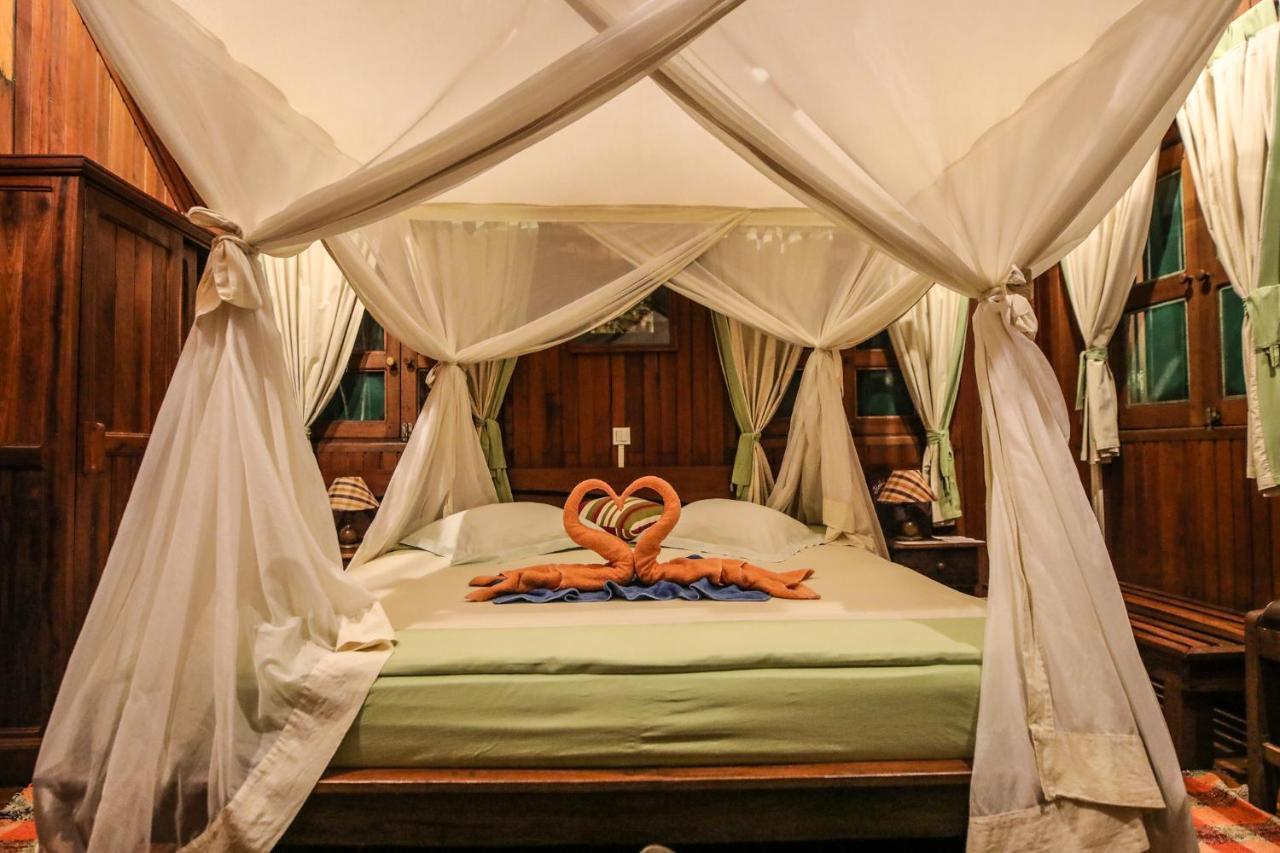 Olympe De Bemaraha Hotel Bekopaka Kültér fotó