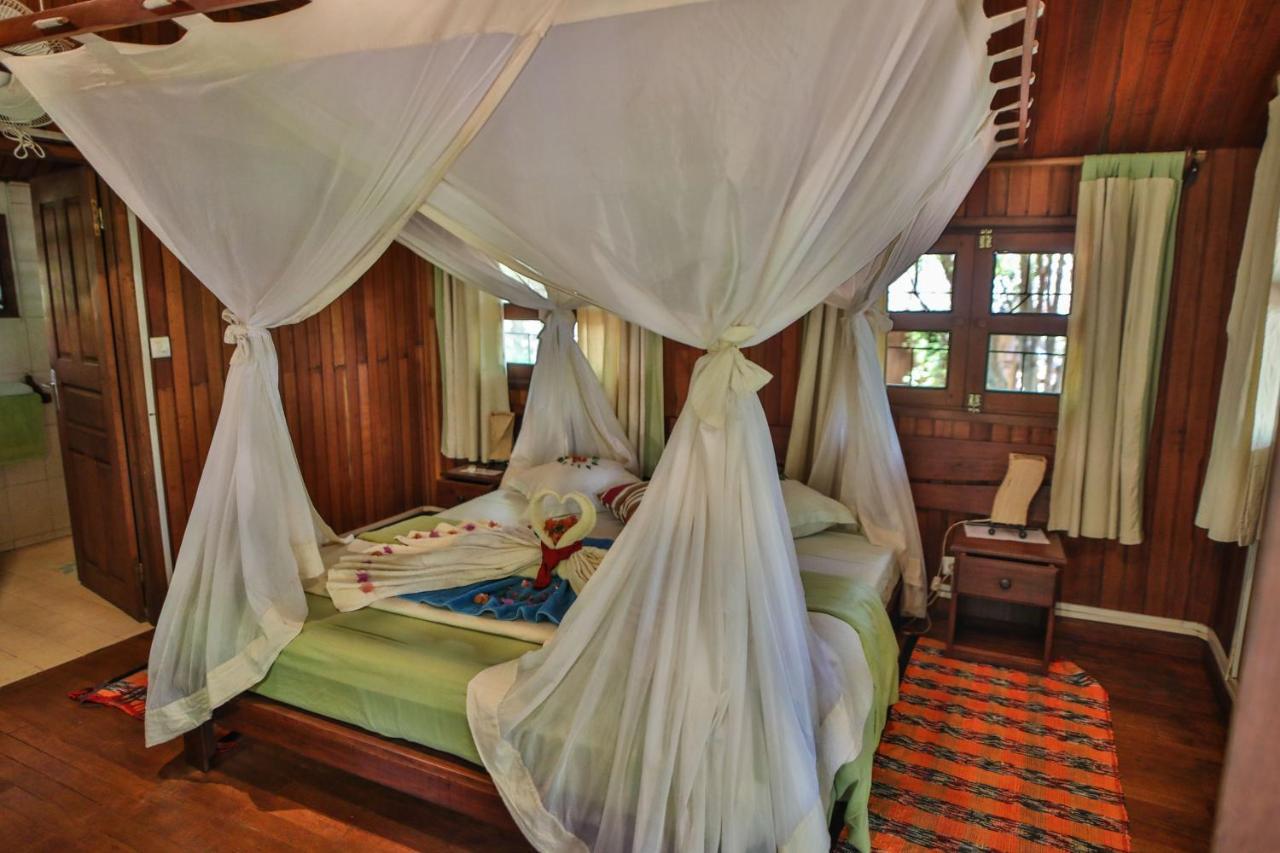 Olympe De Bemaraha Hotel Bekopaka Kültér fotó