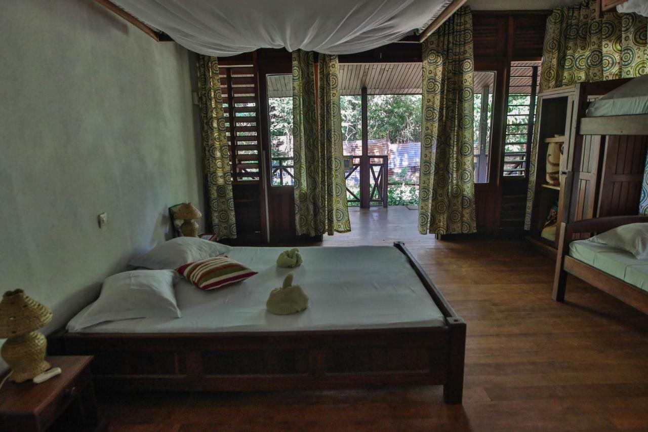 Olympe De Bemaraha Hotel Bekopaka Kültér fotó