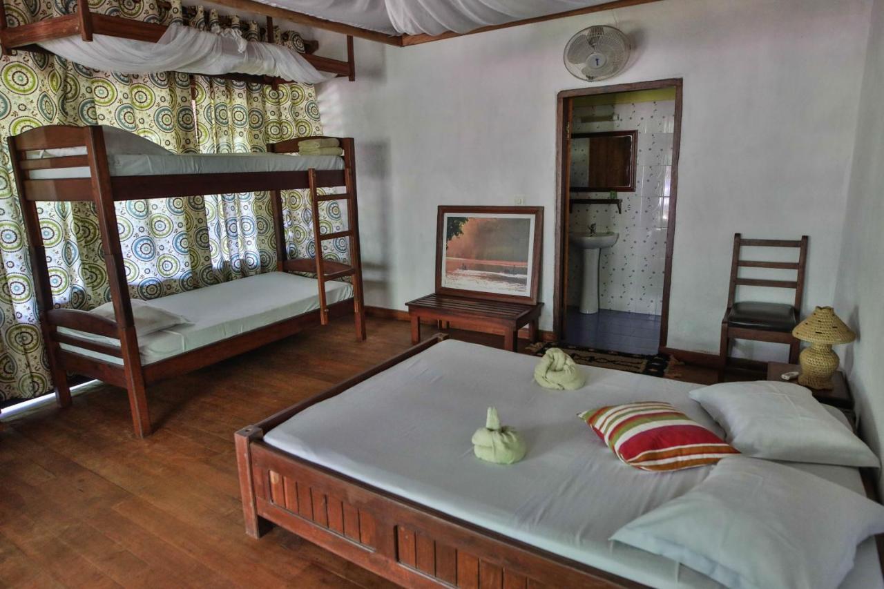Olympe De Bemaraha Hotel Bekopaka Kültér fotó