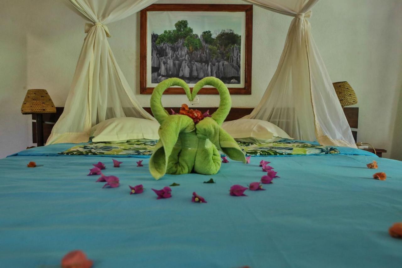 Olympe De Bemaraha Hotel Bekopaka Kültér fotó
