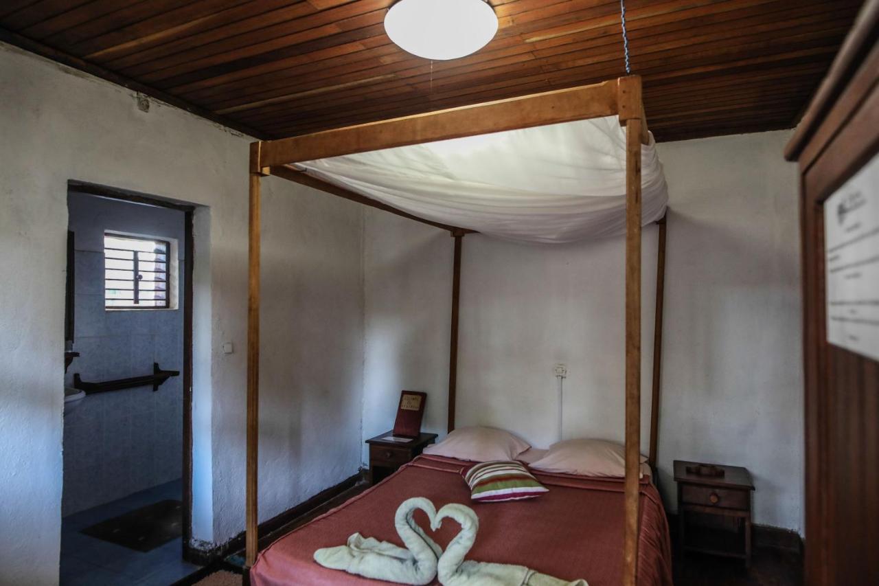 Olympe De Bemaraha Hotel Bekopaka Kültér fotó