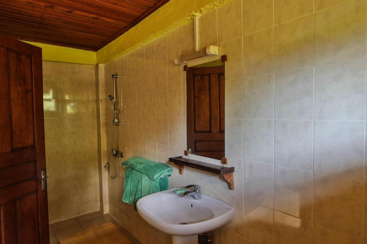 Olympe De Bemaraha Hotel Bekopaka Kültér fotó