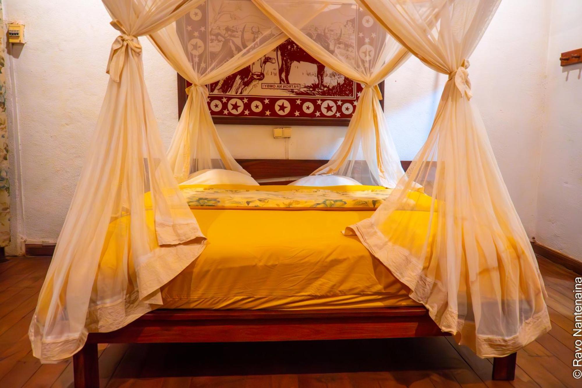 Olympe De Bemaraha Hotel Bekopaka Kültér fotó