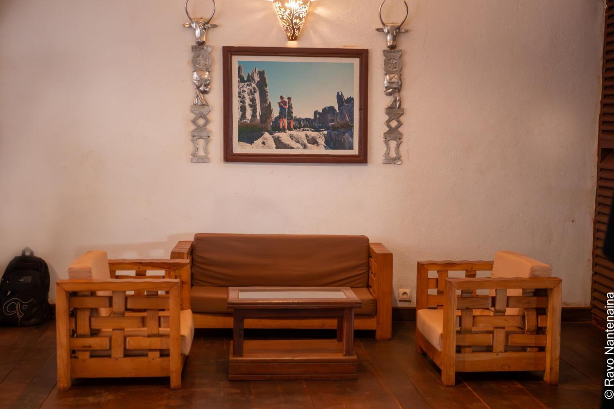 Olympe De Bemaraha Hotel Bekopaka Kültér fotó